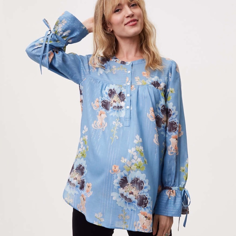 NWT LOFT Maternity Shimmer Blossom Blouse sz S